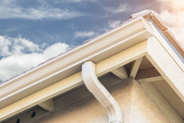 Seamless Gutter Replacement in Racine